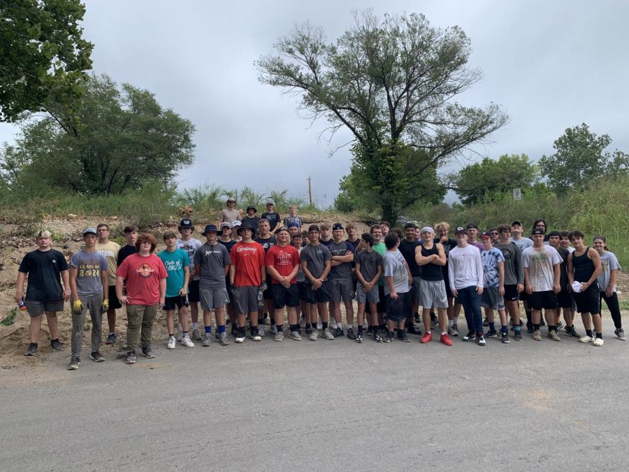In August, the Owls completed some community service in Kimmswick. 