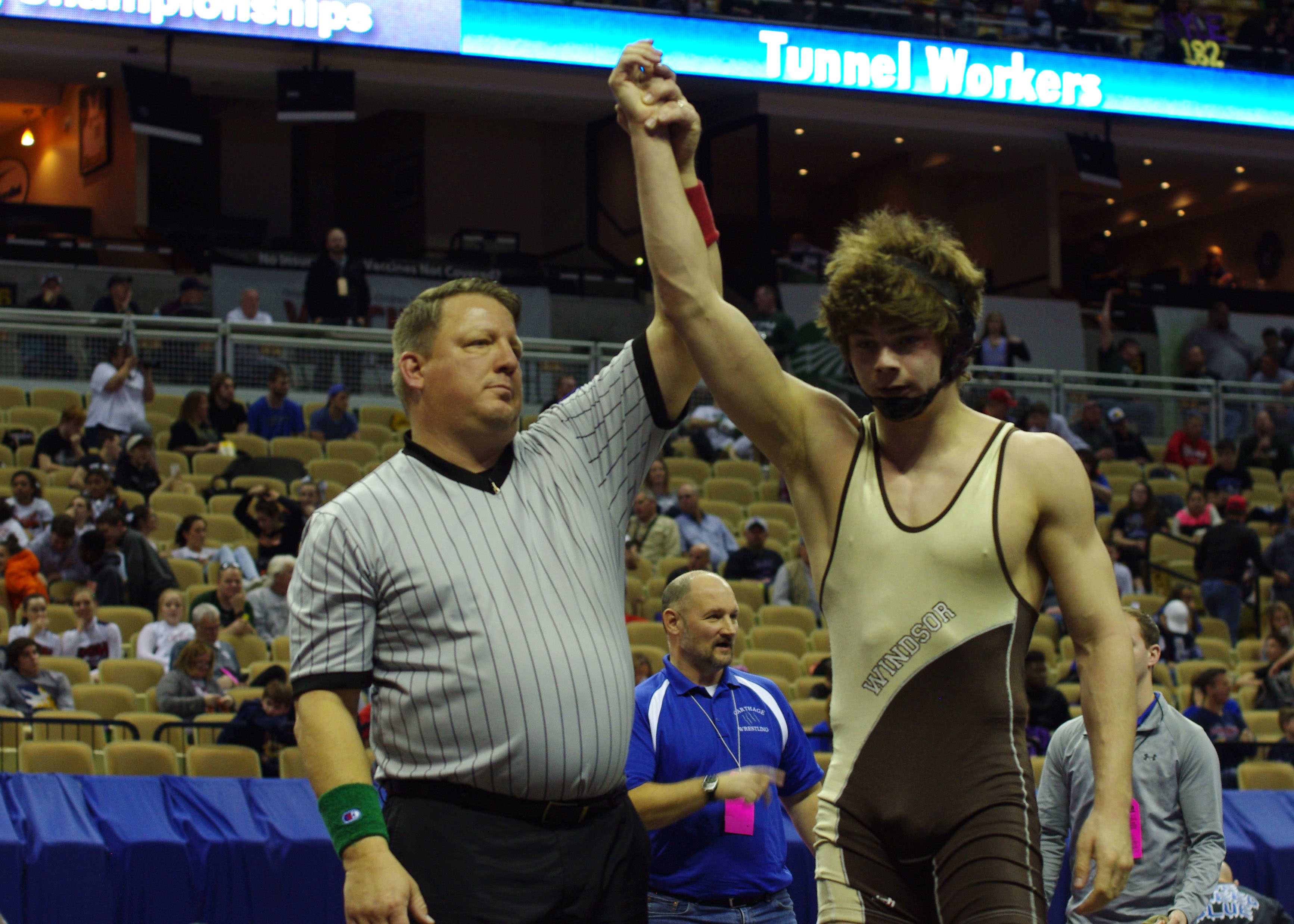 Wrestler Breaks Record The Hoot