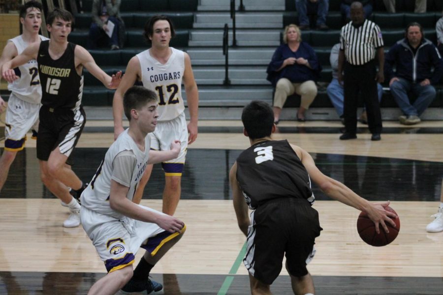 Ethan Worley drives to the basket.